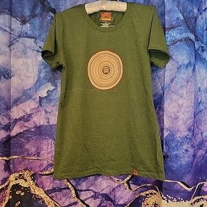 Green Short Sleeve Tee with Circular Pattern